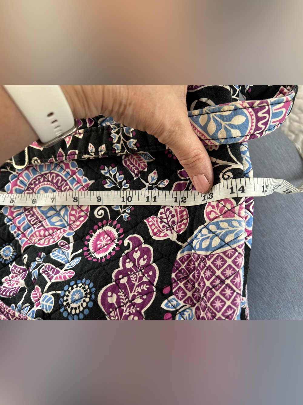 Vera Bradley Black Floral Pattern Backpack w/Pink & Blue Accents. 14x12x6 - Picture 10 of 12